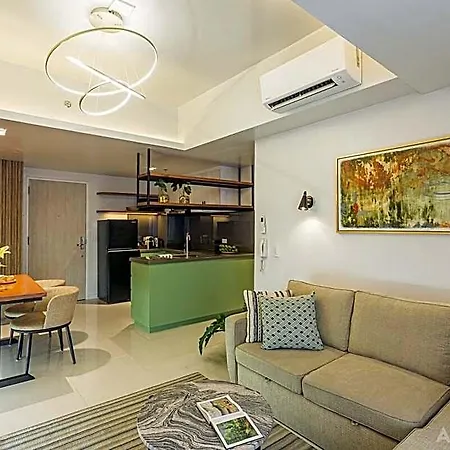 Chic 2Br Urban Retreat Wow Views