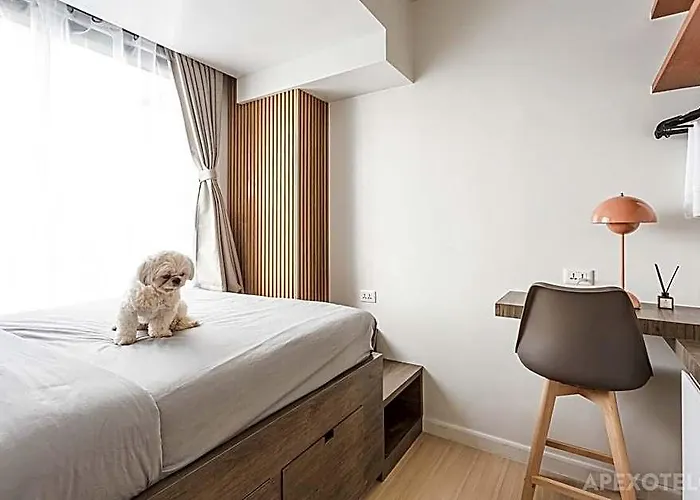 Chic 2br Urban Retreat Wow Views Hotel 4*